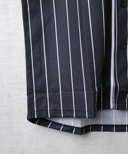 United Athle（ユナイテッドアスレ）の「【CBT1】【United Athle】4.1オンス ドライアスレチック ストライプ ベースボールシャツ 5982-ST（シャツ/ブラウス・メンズ・ホワイト/ブラック・XX-LARGE/X-LARGE/LARGE/MEDIUM）」の5枚目の写真