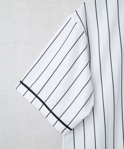 United Athle（ユナイテッドアスレ）の「【CBT1】【United Athle】4.1オンス ドライアスレチック ストライプ ベースボールシャツ 5982-ST（シャツ/ブラウス・メンズ・ホワイト/ブラック・XX-LARGE/X-LARGE/LARGE/MEDIUM）」の17枚目の写真