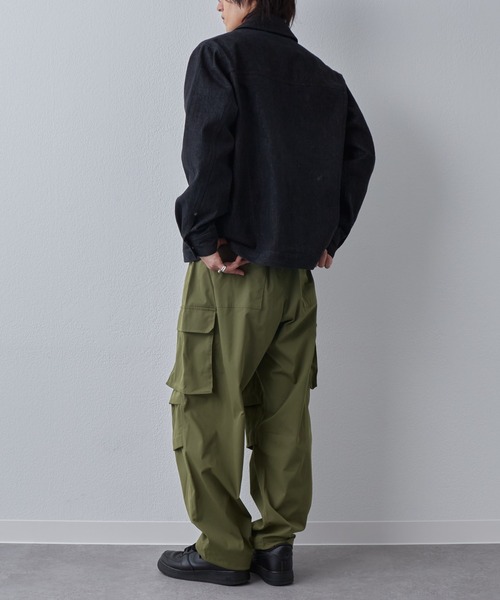 COLONY 2139（コロニートゥーワンスリーナイン）の「ストレッチカーゴパンツ（カーゴパンツ・メンズ・カーキ/ブラック/ホワイト・LARGE/MEDIUM）」の22枚目の写真