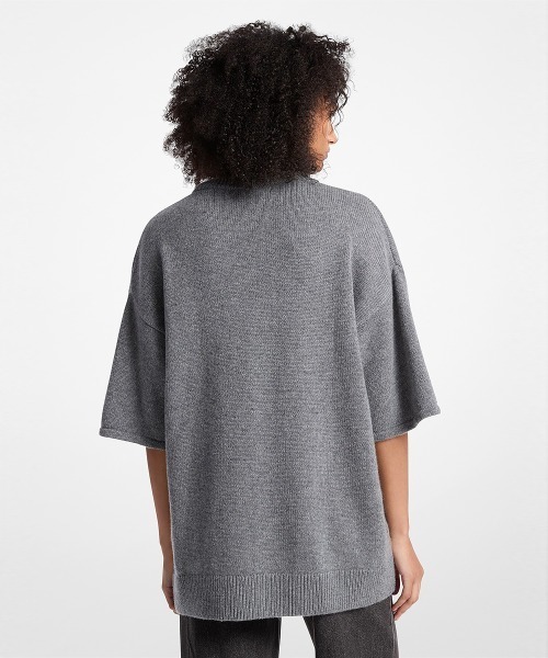 MICHAEL KORS（マイケルコース）の「ユニセックス ショートスリーブ セーター（ニット/セーター・レディース・アッシュ・L/XL/S/M）」の4枚目の写真