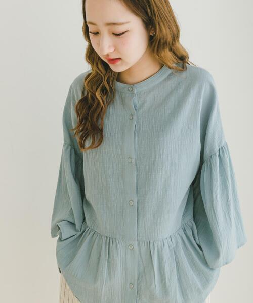 ITEMS URBANRESEARCH（アイテムズ アーバンリサーチ）の「バンドカラーティアードシャツ（シャツ/ブラウス・レディース・ブラック/ベージュ/ブルー・FREE）」の11枚目の写真