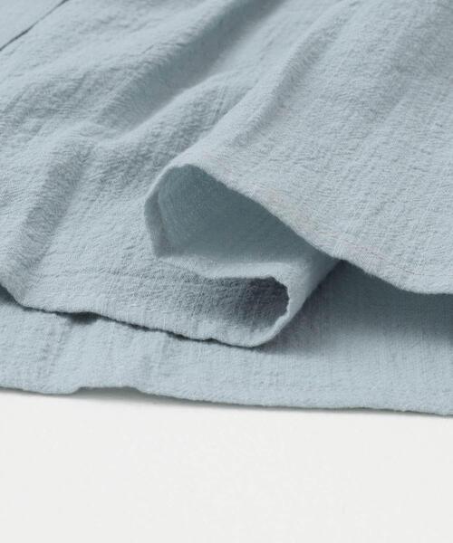 ITEMS URBANRESEARCH（アイテムズ アーバンリサーチ）の「バンドカラーティアードシャツ（シャツ/ブラウス・レディース・ブラック/ベージュ/ブルー・FREE）」の21枚目の写真