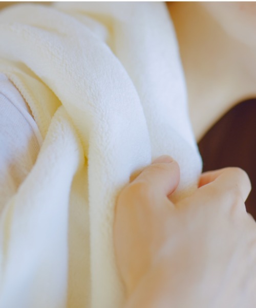 REBALANCE(リバランス)の「Mofuwa ヘアドライタオル 2枚セット ヒアルロン酸配合(タオル・レディース・スモークグレー/ホワイト/ダークグレー・ONE SIZE)」の6枚目の写真