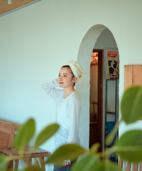 REBALANCE(リバランス)の「Mofuwa ヘアドライタオル 2枚セット ヒアルロン酸配合(タオル・レディース・スモークグレー/ホワイト/ダークグレー・ONE SIZE)」の16枚目の写真