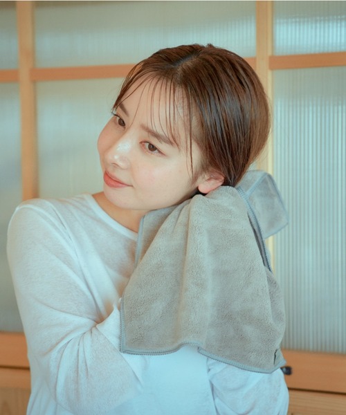 REBALANCE(リバランス)の「Mofuwa ヘアドライタオル 2枚セット ヒアルロン酸配合(タオル・レディース・スモークグレー/ホワイト/ダークグレー・ONE SIZE)」の22枚目の写真