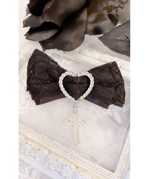 MA*RS（アメーバーマーズ）の「クロス×ハートレース重ねクリップ2個SET（バレッタ/ヘアクリップ・レディース・ブラック・FREE）」の3枚目の写真