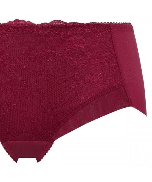 Triumph（トリンプ）の「天使のブラ スリムライン632 ボーイズレングス TR632 PT（ショーツ・レディース・グリーン/ブラック/ベージュ/グレー/レッド・L/M）」の10枚目の写真