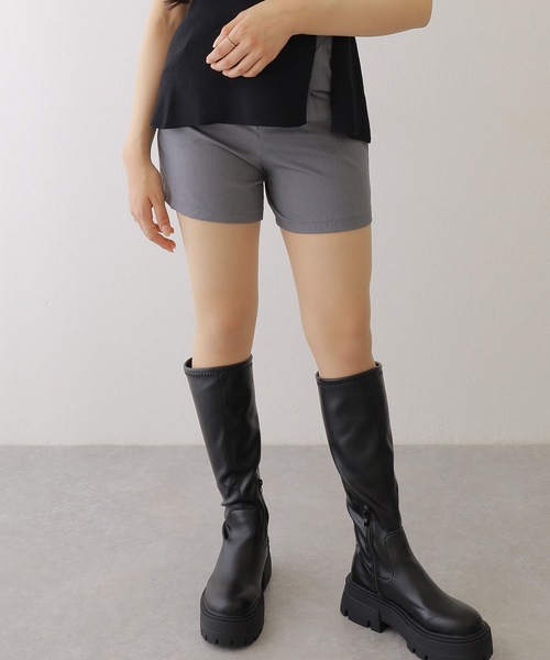 Lace Ladies(レースレディース)の「タック ハイウエスト フレア ショート パンツ(その他パンツ・レディース・モカ/ブラック/グレー・M/L/XL/S)」の3枚目の写真