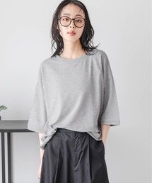 ドロップショルダーTシャツ