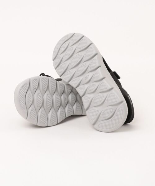SKECHERS(スケッチャーズ)の「【SKECHERS】スポーツサンダル GO WALK FLEX SANDAL(サンダル・メンズ・ブラック/オリーブ/ブラック×ライム・26.0cm/27.0cm/25.0cm/28.0cm)」の4枚目の写真