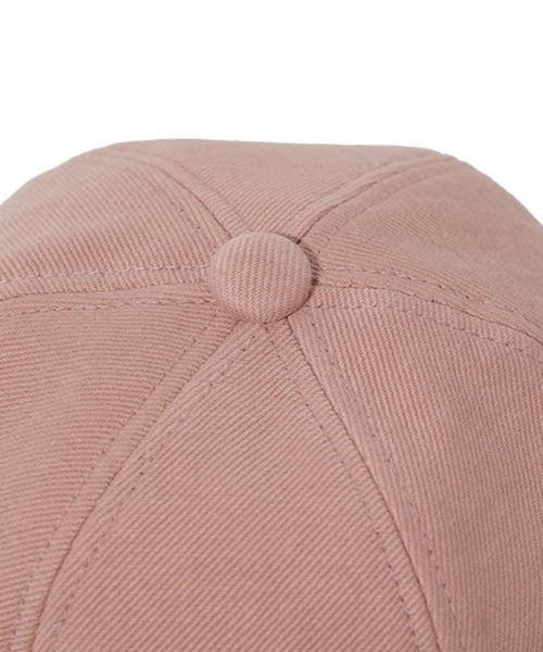 WOOALONG(ウアロン)の「【UNISEX】WOOALONG/スモールロゴCAP(キャップ・レディース・ホワイト/レッド/ベビーピンク/ベージュ/ブラック・SMALL)」の8枚目の写真
