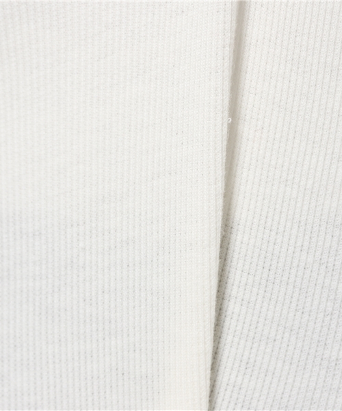 one after another NICE CLAUP（ワンアフターアナザーナイスクラップ）の「【ナイスクラップ】肩リボン長袖テレコＴシャツ（Tシャツ/カットソー・レディース・アイボリー/サックスブルー/ピンク/ネイビー/ブラック・FREE）」の13枚目の写真