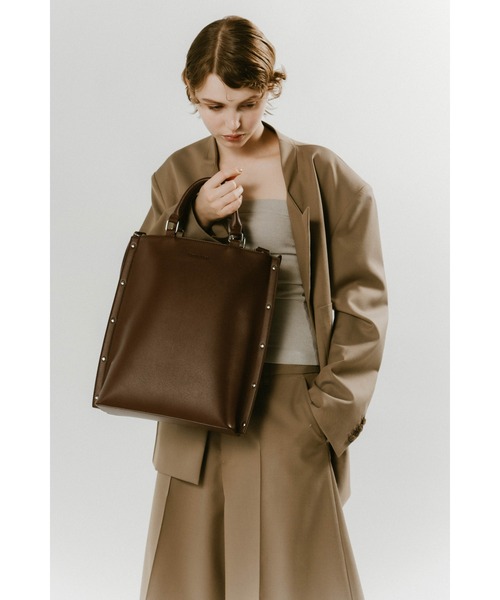 Knuth Marf（クヌースマーフ）の「side studs leather bag（ショルダーバッグ・レディース・ブラック/ダークブラウン・ONE SIZE）」の15枚目の写真