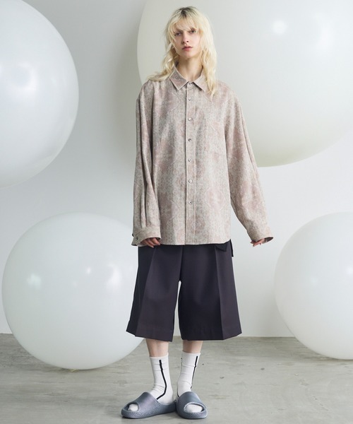 MAISON SPECIAL(メゾンスペシャル)の「《UNISEX》4 Colors Chambray Washable Wool Prime-Wide Shorts/4色シャンブレーウォッシャブルウールプライムワイドショーツ【MAISON SPECIAL/メゾンスペシャル】■セットアップ対応■(その他パンツ・メンズ・チャコールグレー/ライトブルー/ブラック/グレー/ブルー/サックスブルー・1/2/0)」の7枚目の写真