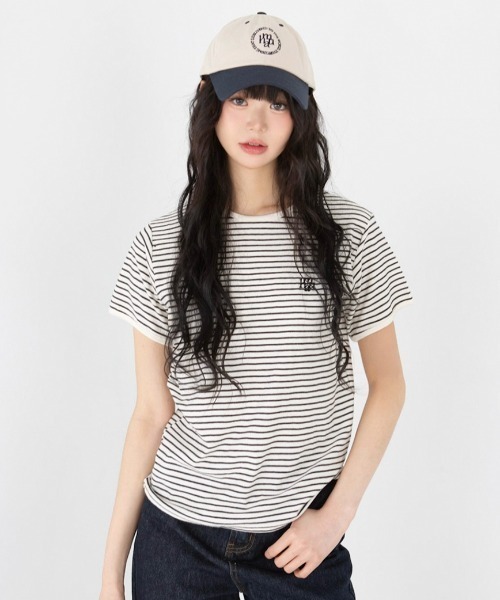 muahmuah（ムーアムーア）の「A'GEM/9 × .kom 『muah muah/ムーアムーア』COMFORT STRIPE HALF T-SHIRT/コンフォートボーダー TEE（Tシャツ/カットソー・レディース・ネイビー/グレー/ブラック・FREE）」の4枚目の写真