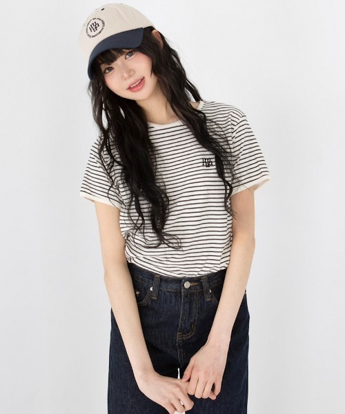 muahmuah（ムーアムーア）の「A'GEM/9 × .kom 『muah muah/ムーアムーア』COMFORT STRIPE HALF T-SHIRT/コンフォートボーダー TEE（Tシャツ/カットソー・レディース・ネイビー/グレー/ブラック・FREE）」の5枚目の写真