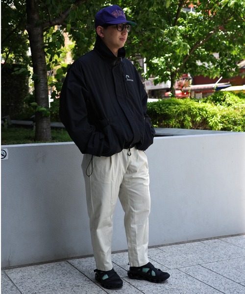 Gramicci（グラミチ）の「Gramicci/グラミチ　別注TUCK T/C TWILL PANTS　別注タックT/Cツイルパンツ（チノパンツ・メンズ・チャコールグレー/ブラック/アイボリー・SMALL/MEDIUM/LARGE/X-LARGE）」の20枚目の写真