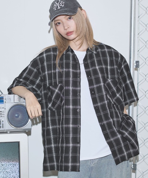 MSG(エムエスジー)の「ボックスシルエット五分丈チェックシャツ【UNISEX】(シャツ/ブラウス・メンズ・ブラック/ベージュ/ブラウン・S/M/L)」の1枚目の写真