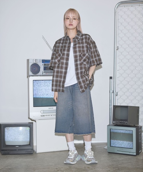 MSG(エムエスジー)の「ボックスシルエット五分丈チェックシャツ【UNISEX】(シャツ/ブラウス・メンズ・ブラック/ベージュ/ブラウン・S/M/L)」の15枚目の写真