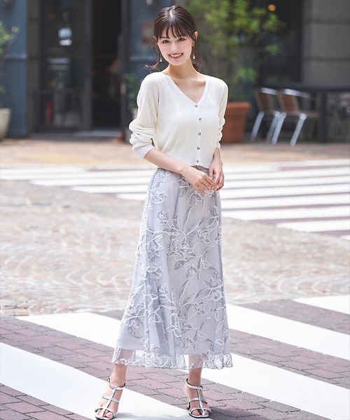 SWINGLE（スウィングル）の「Vネックエレガンスラメリブニットカーディガン（カーディガン/ボレロ・レディース・オフホワイト/ライトグレー/ピンク/ネイビー・FREE）」の5枚目の写真