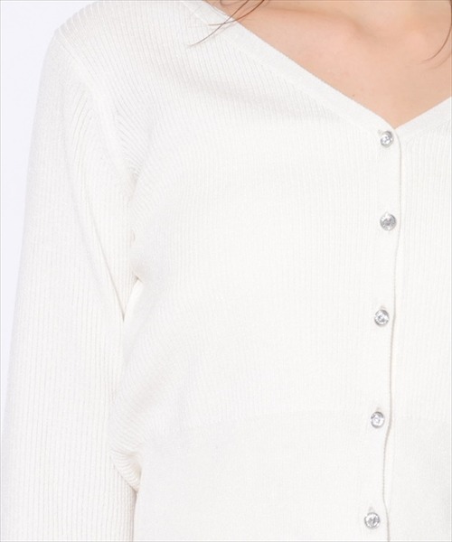 SWINGLE（スウィングル）の「Vネックエレガンスラメリブニットカーディガン（カーディガン/ボレロ・レディース・オフホワイト/ライトグレー/ピンク/ネイビー・FREE）」の12枚目の写真