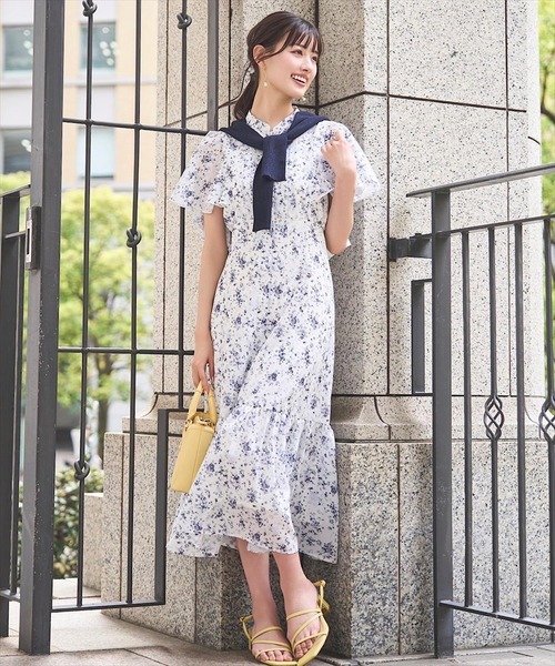 SWINGLE（スウィングル）の「Vネックエレガンスラメリブニットカーディガン（カーディガン/ボレロ・レディース・オフホワイト/ライトグレー/ピンク/ネイビー・FREE）」の7枚目の写真