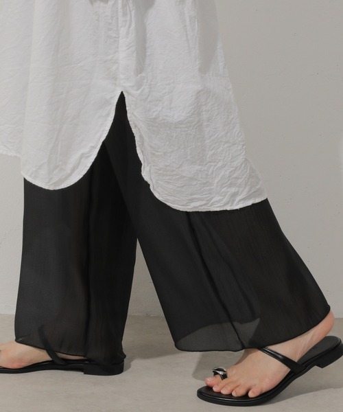 Monocoro toppi(モノコロトッピ)の「クレープシフォン シアー レギンスパンツ(レギンス/スパッツ・レディース・カーキ/グレー/チャコールグレー・フリー)」の5枚目の写真