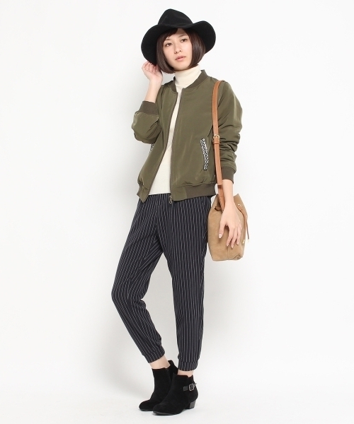 SHOO・LA・RUE（シューラルー）の「裏起毛ジョグパンツ（その他パンツ・レディース・グレー系1/グレー/ブルー・03/02/01）」の10枚目の写真