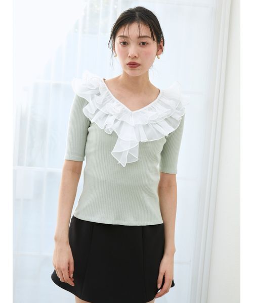 SNIDEL（スナイデル）の「フリルカラーカットプルオーバー（Tシャツ/カットソー・レディース・ブラック/アイボリー/ミント・F）」の6枚目の写真