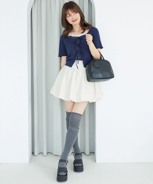 MAJESTIC LEGON(マジェスティックレゴン)の「ハートチャームセットスクエアボストン(ボストンバッグ・レディース・アイボリー/ブラック/ブラウン・FREE)」の20枚目の写真