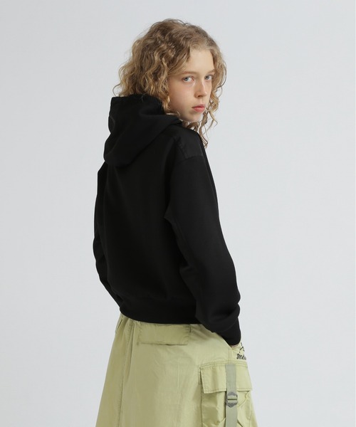 AVIREX(アヴィレックス)の「NYLON PATCH COMBI PARKA/ナイロンパッチコンビパーカー(パーカー・レディース・グレー/オリーブ/ブラック・S/L/M)」の15枚目の写真