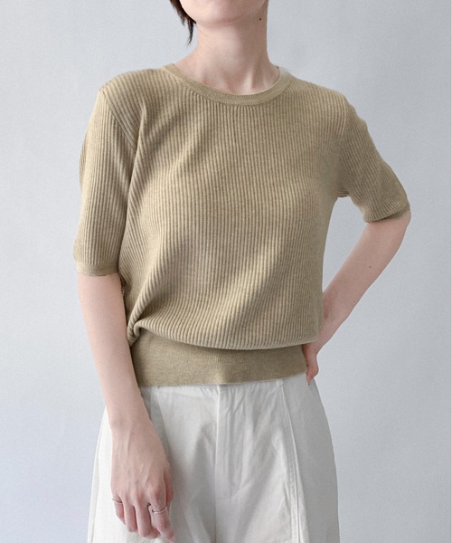 on:nue（オンニュ）の「【on:nue】[選べる6色展開] ラウンドネックベーシックニット（ニット/セーター・レディース・ブラック/ベージュ/アイボリー/グレー/ブラウン/パープル・FREE）」の11枚目の写真