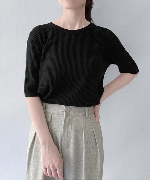 on:nue（オンニュ）の「【on:nue】[選べる6色展開] ラウンドネックベーシックニット（ニット/セーター・レディース・ブラック/ベージュ/アイボリー/グレー/ブラウン/パープル・FREE）」の12枚目の写真