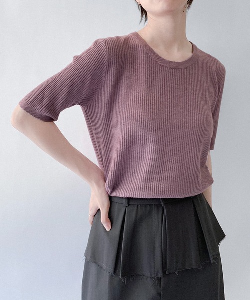on:nue（オンニュ）の「【on:nue】[選べる6色展開] ラウンドネックベーシックニット（ニット/セーター・レディース・ブラック/ベージュ/アイボリー/グレー/ブラウン/パープル・FREE）」の20枚目の写真