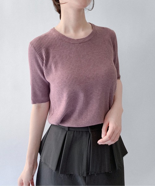 on:nue（オンニュ）の「【on:nue】[選べる6色展開] ラウンドネックベーシックニット（ニット/セーター・レディース・ブラック/ベージュ/アイボリー/グレー/ブラウン/パープル・FREE）」の18枚目の写真