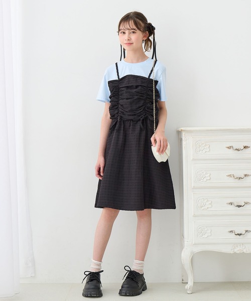 Amourire girl（アムリールガール）の「シャーリングデザイン Tシャツドッキングワンピース（ワンピース・キッズ・ブラック/サックスブルー・160cm/150cm/140cm/130cm）」の4枚目の写真