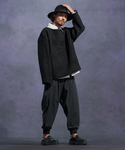 Jih Nunc(ジーヌンク)の「mlt5306-ボートネックルーズシルエット起毛カットソー(Tシャツ/カットソー・メンズ・グリーン/レッド/ブラウン/ブラック・L/M/S)」の9枚目の写真