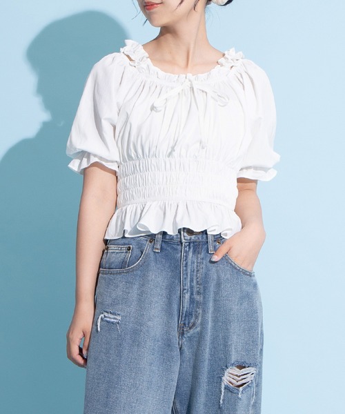 PUNYUS（プニュズ）の「2WAYオフショルダーブラウス（シャツ/ブラウス・レディース・ブラック/ホワイト・1/2/3/4）」の4枚目の写真