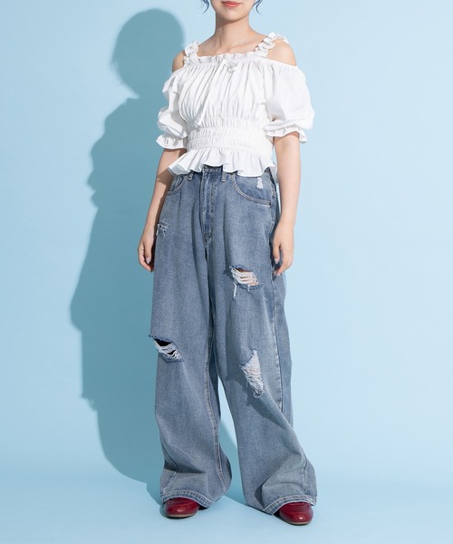 PUNYUS（プニュズ）の「2WAYオフショルダーブラウス（シャツ/ブラウス・レディース・ブラック/ホワイト・1/2/3/4）」の6枚目の写真