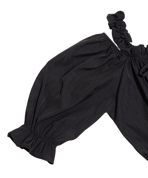 PUNYUS（プニュズ）の「2WAYオフショルダーブラウス（シャツ/ブラウス・レディース・ブラック/ホワイト・1/2/3/4）」の16枚目の写真