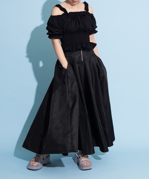 PUNYUS（プニュズ）の「2WAYオフショルダーブラウス（シャツ/ブラウス・レディース・ブラック/ホワイト・1/2/3/4）」の22枚目の写真