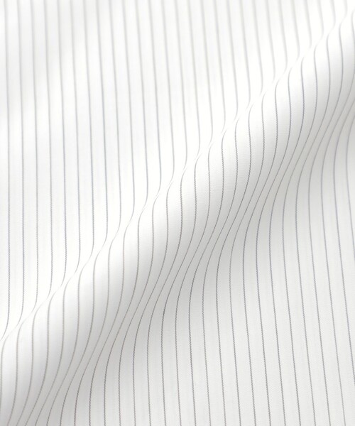 MACKINTOSH PHILOSOPHY(マッキントッシュ フィロソフィー)の「GREY LABEL ストライプショートスリーブレギュラーカラーシャツ(シャツ/ブラウス・レディース・ライトグレー/ライトブルー・2/6)」の9枚目の写真