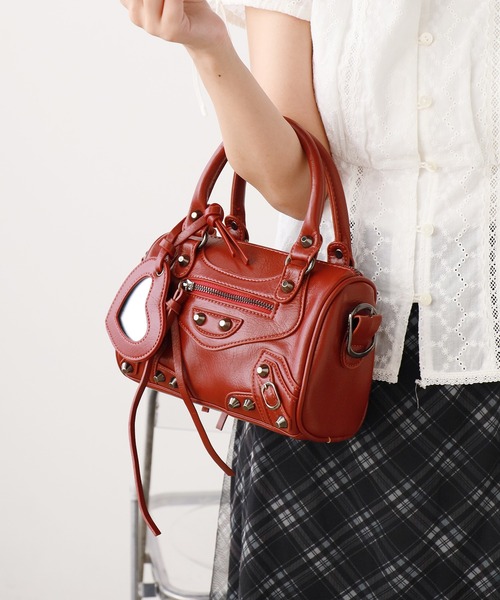 Chick(チック)の「Studded 2-Way Shoulder Bag / スタッズ付き 2WAYショルダーバッグ 2026年春夏(ショルダーバッグ・レディース・ピンク/ブラック/レッド・FREE)」の21枚目の写真