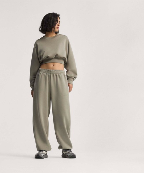 adidas(アディダス)の「ソフト ラックス ルーズ パンツ / アディダス adidas(スウェットパンツ・レディース・ブラック/カーキ/ホワイト/グリーン/パープル・SMALL/MEDIUM/LARGE/X-LARGE/XX-LARGE/X-SMALL)」の16枚目の写真
