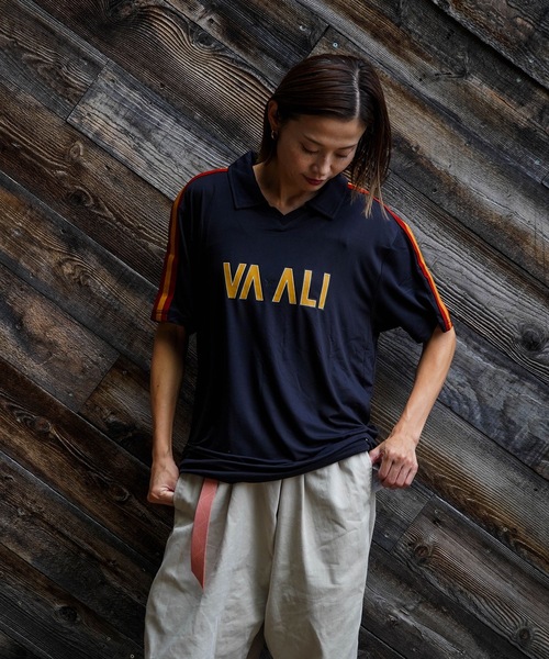 RVCA(ルーカ)の「RVCA メンズ VA X ALI RUMBLE POLO SS ポロシャツ 【2025年秋冬モデル】/ルーカモハメド・アリコラボポロシャツ(ポロシャツ・メンズ・ブラック・SMALL/MEDIUM/LARGE/X-LARGE)」の15枚目の写真