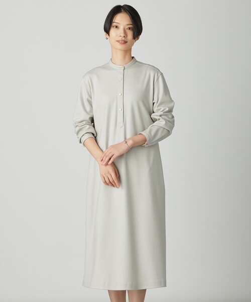 J.PRESS Ladies(J.プレス レディス)の「ウールスムース ワンピース(シャツワンピース・レディース・ネイビー系/ベージュ系/ワイン系/ライトグレー系・S/XS)」の1枚目の写真