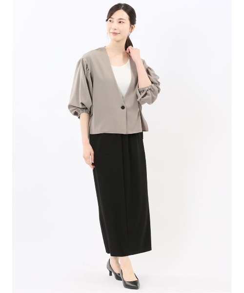 m.f.editorial（エムエフエディトリアル）の「【ストレッチ UVカット イージーケア】m.f.エディトリアル レディース ドライタッチ カルゼ シャツ アウター (セットアップ可能)（ノーカラージャケット・レディース・ベージュ/ブラック・MEDIUM/LARGE）」の20枚目の写真