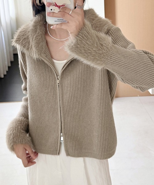 ReRe(リリ)の「フェイクファー付きリブニットジップカーディガン(カーディガン/ボレロ・レディース・ブラウン/オフホワイト/ベージュ/ブラック/サックスブルー/ピンク・FREE)」の14枚目の写真