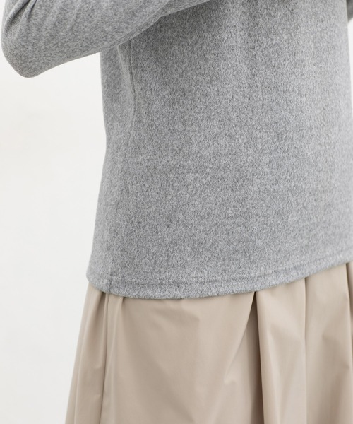 Honeys(ハニーズ)の「あったかタートルネック(Tシャツ/カットソー・レディース・オートミール/ブルー系1/ピンク系1/杢グレー/ブラウン系1・LL/L/S/M)」の7枚目の写真