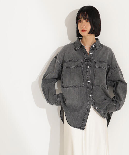 N.（N. Natural Beauty Basic）（エヌエヌナチュラルビューティーベーシック）の「デニムオーバーシャツ（シャツ/ブラウス・レディース・ブラック/ブルー/キャメル・MEDIUM）」の5枚目の写真